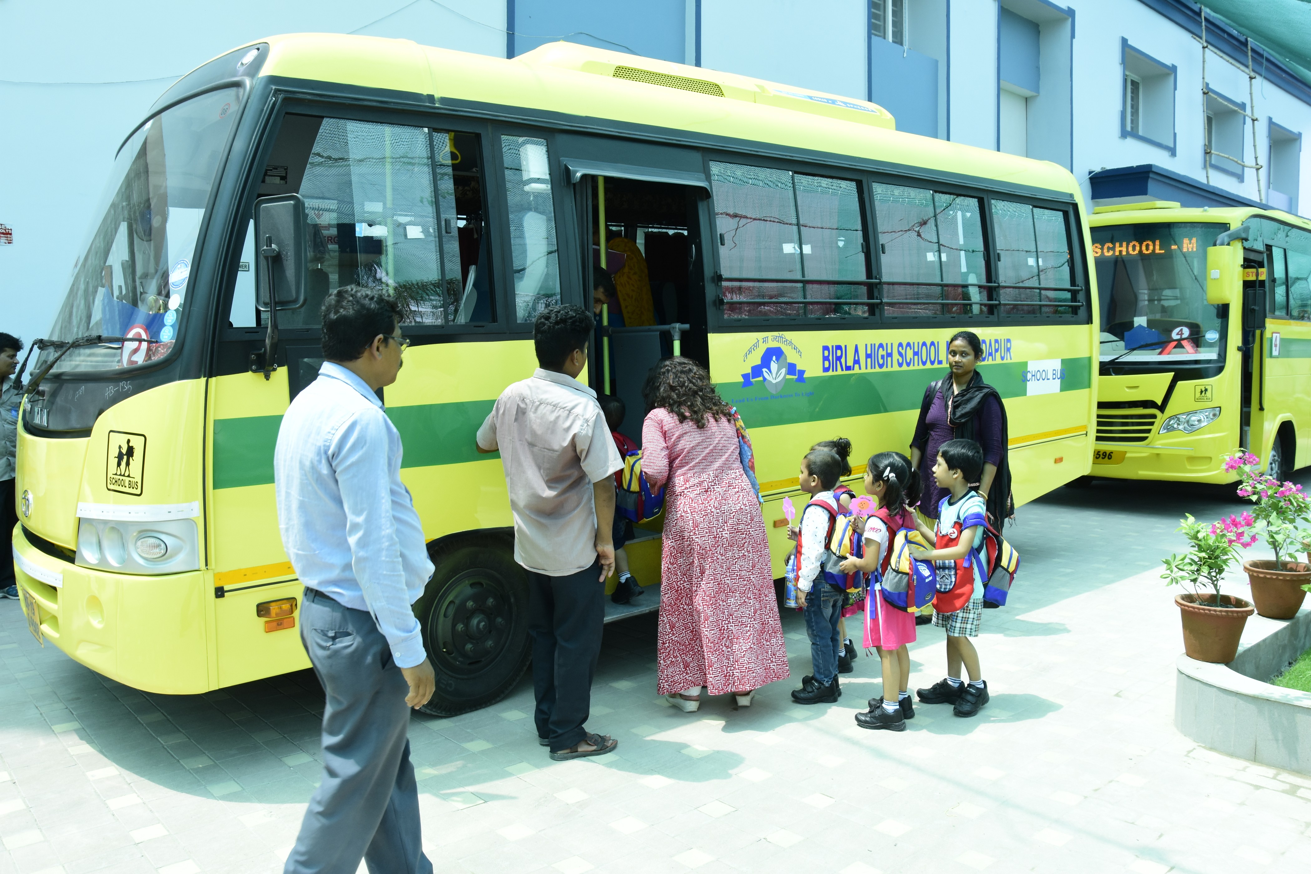 ENSURE SAFE TRANSIT FOR YOUR CHILD WITH BHSM SCHOOL BUS SERVICES